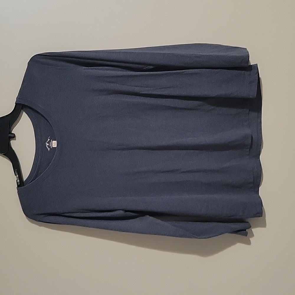 Long sleeved shirt